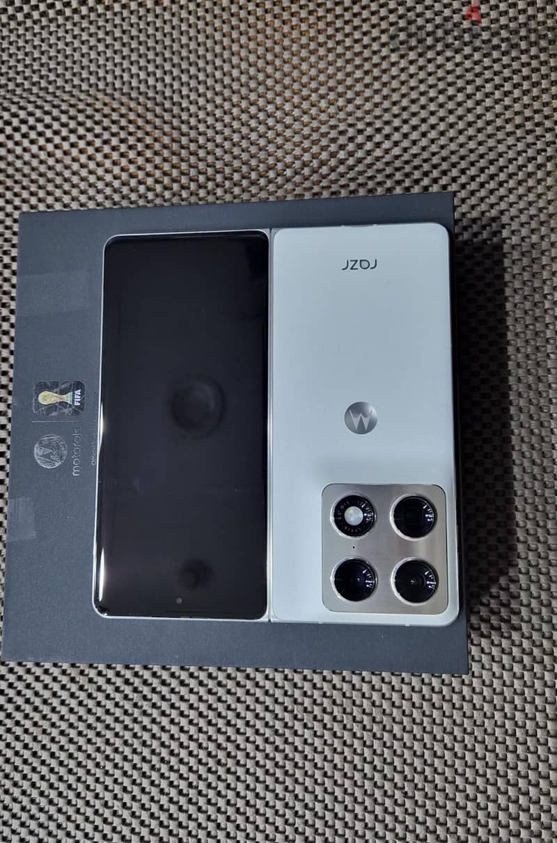 Motorola Razr Fold 512+16 2