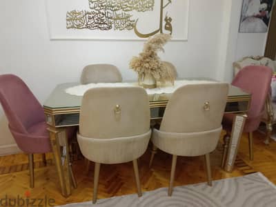 ترابيزه و٦كراسي وتيش