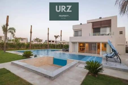 فيلا  مع Private Pool بفيو بانورامى للبحر من الدور الأرضى تشطيب فندقى بالتكيفات للبيع فى الساحل الشمالى دقايق من ساوث ميد طلعت مصطفى و غزاله