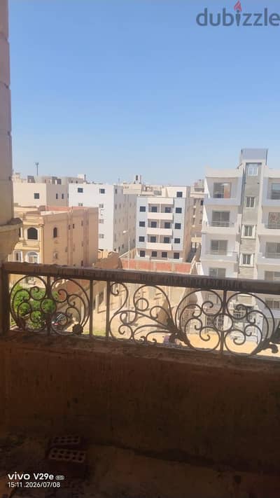 شقه مميزه للبيع في اكتوبر