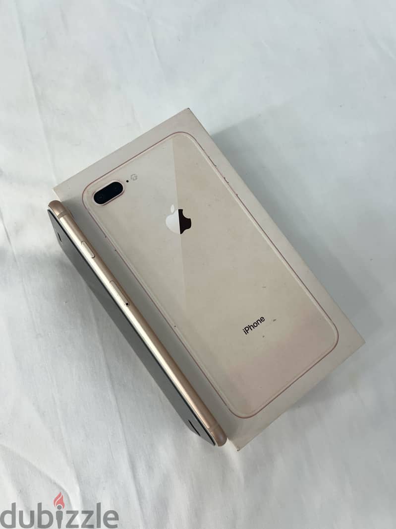 Apple - iPhone 8 Plus 3