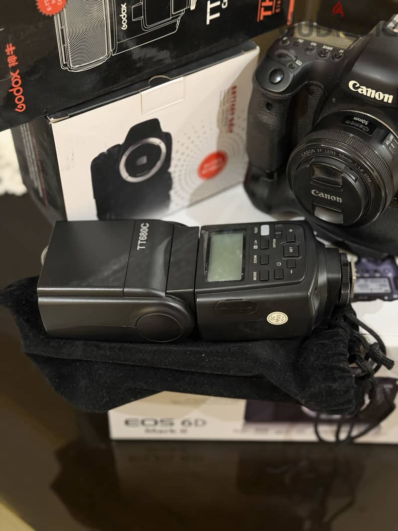 canon camera 6d mark ii 4