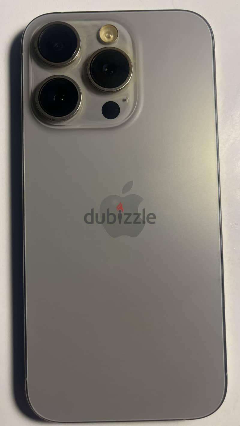 Apple - iPhone 15 Pro 6