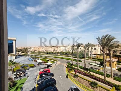 For Rent Clinic ready to move fully finished ultra-super-luxurious with air conditioning in Golden Square Fifth Settlement, New Cairo, Eterna Healthca