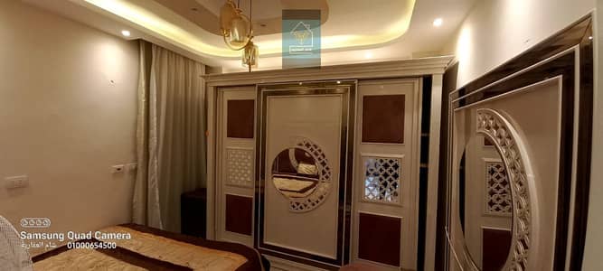 شقة مفروشة للايجار بالشيخ زايد عمارات المستقبل دور اول بعد الارضي فرش فندقي مكييفة