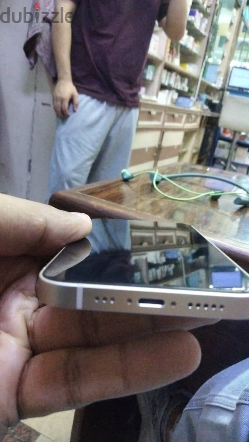 Apple - iPhone 13 5