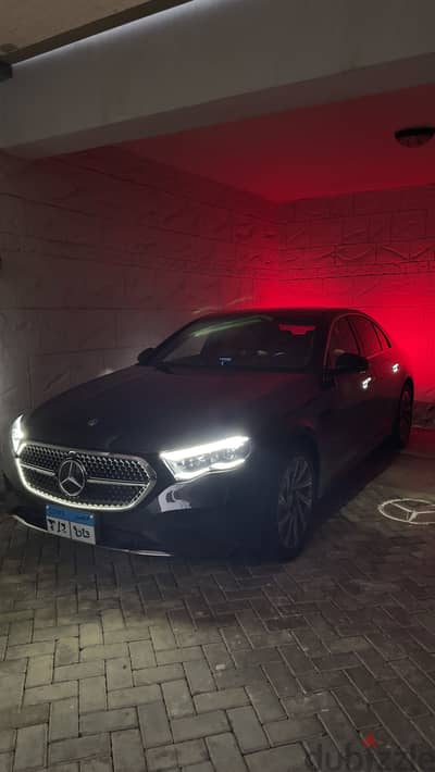 Mercedes-Benz E200 2026