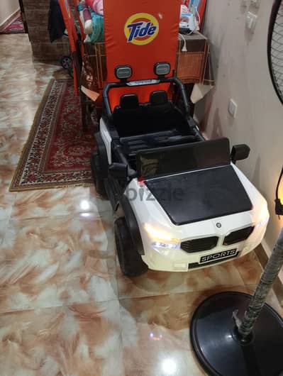 عربيه اطفال كهربائيه