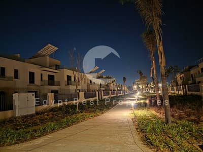 Townhouse For Sale in Vye Sodic Ready To Move installments Over 10 Years with 5% Down Payment
