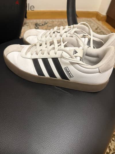 Adidas Vl Court 3.0 size 44 2/3