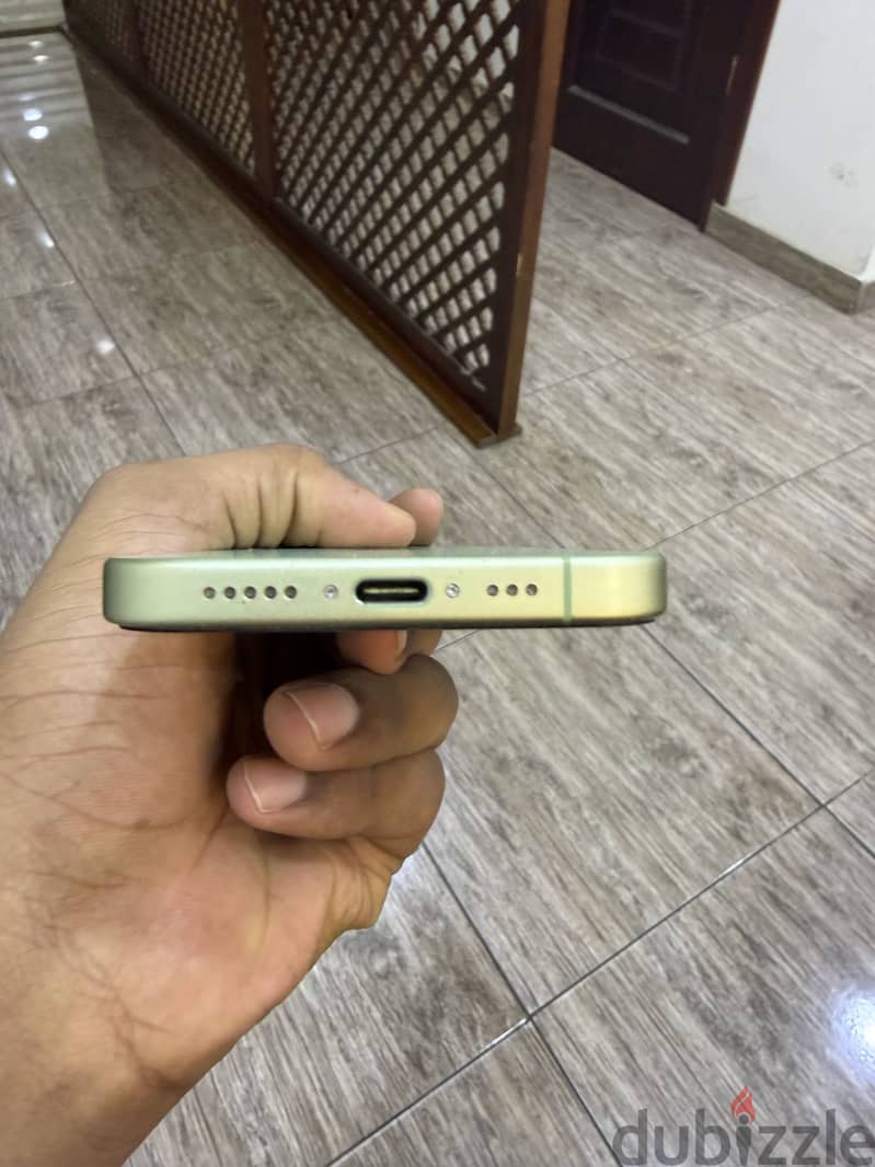 آبل - آيفون 17 2