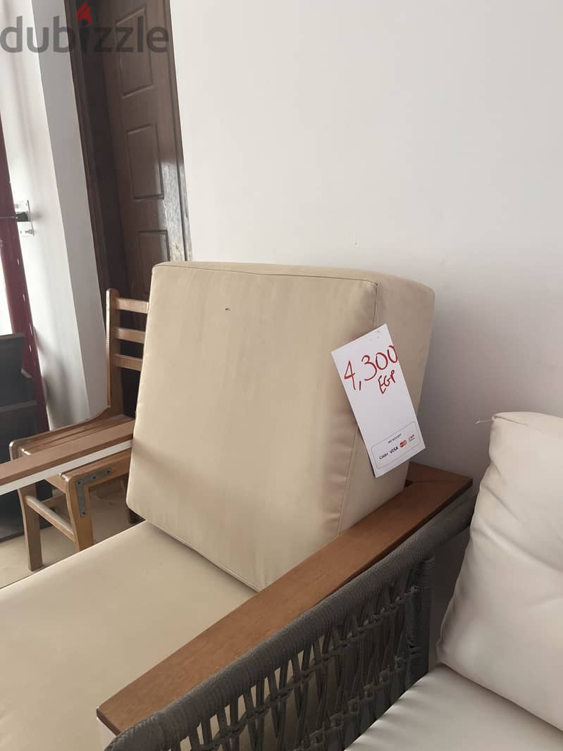 ariika outlet 7