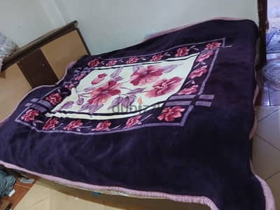 بطانيه قطيفه الحجم الكبير