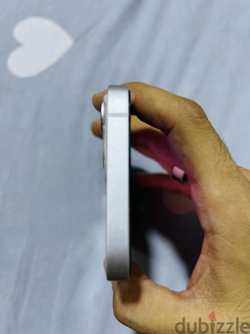 Apple - iPhone 13 4