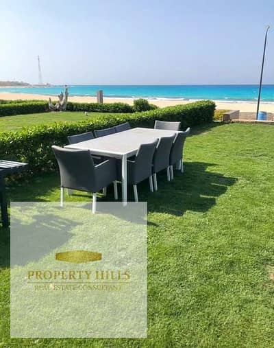 هبيع أميز فيلا استلام فوري متشطبه بالكامل بالتكيفات والمطبخ full sea view