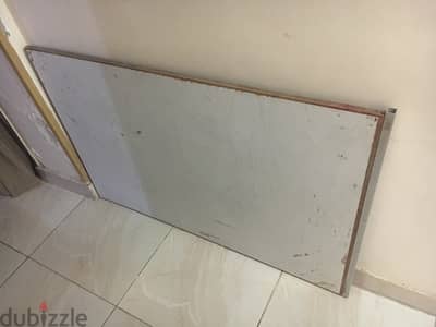 ترابيزة  رسم  هندسي