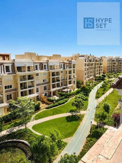 للبيع شقه بتقسيمة ممتازة فيو مفنوح في كمبوند سراي برايم لوكيشن سور بسور مدينتي - compound sarai بمقدو 276 الف والباقي علي 12 سنة قسط مرن
