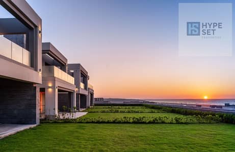 Sea view + super-lux chalet for sale in La Vista Ras El Hekma & prime location with a down payment and flexible instellment next to Mountain View