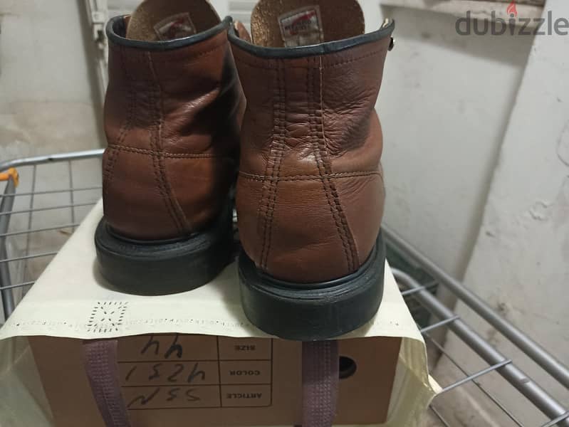 Red wing made in USA 2