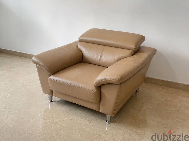 Beige Leather Sofa Set – 3 Pieces 5