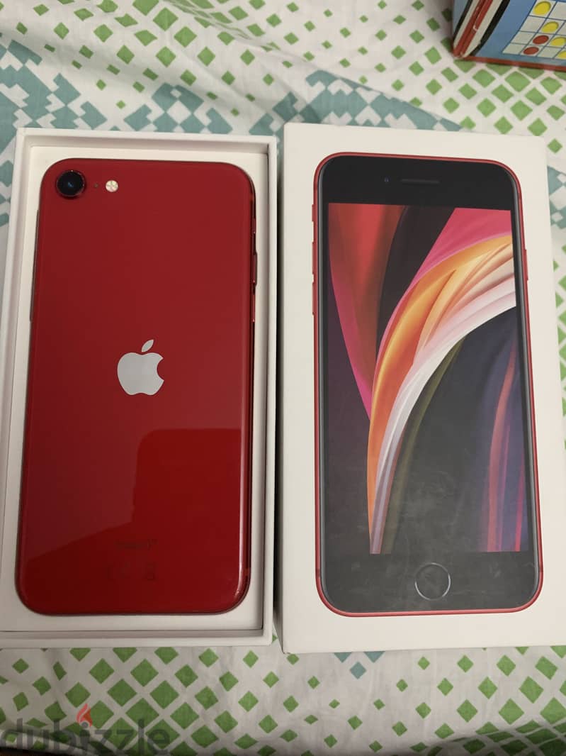 Iphone SE 2020 red 1