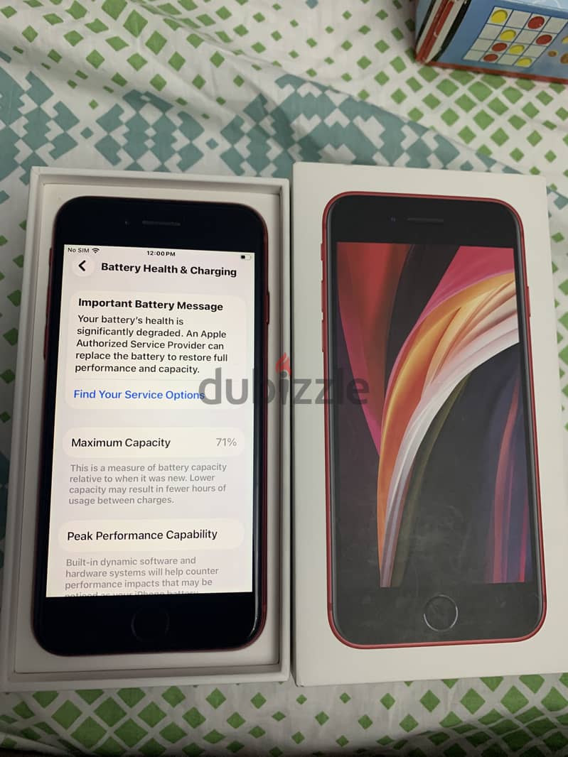 Iphone SE 2020 red 10