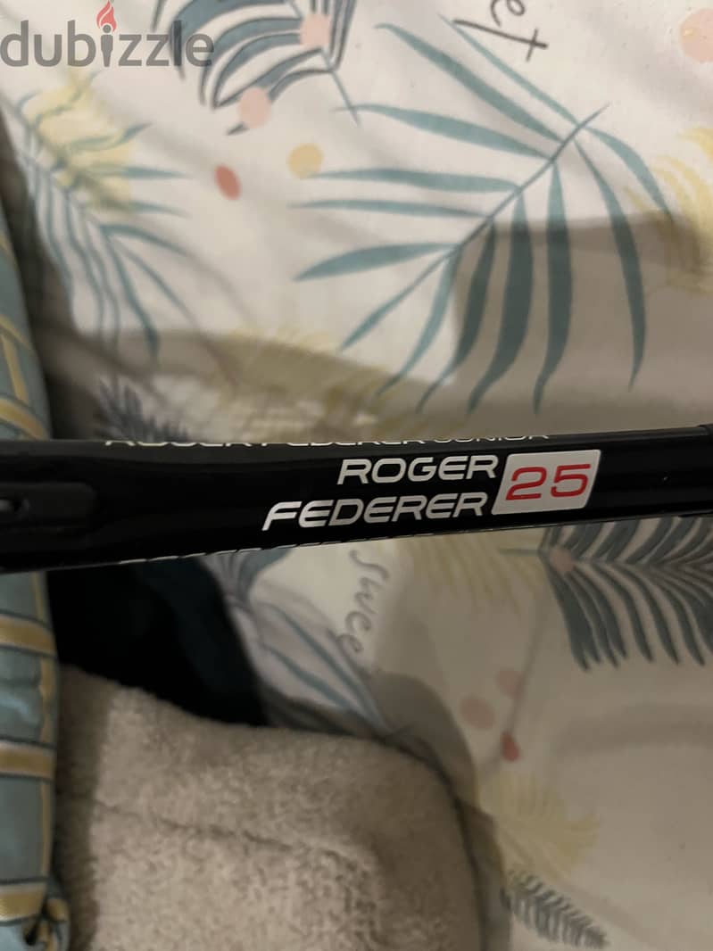 Wilson Roger Federer 25 tennis racket 2