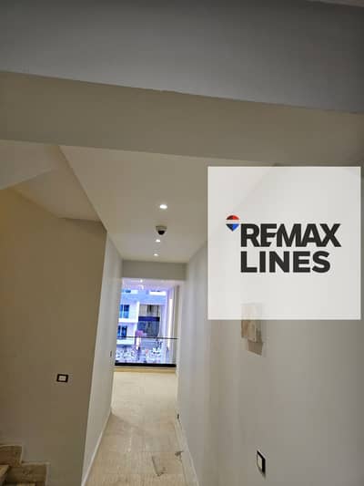 Apartment 157 square meters 6.07 million finished immediate delivery services inside the compound cinema mall and aquarium 3 rooms