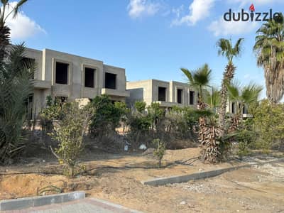 Fully Finished Duplex | 285 sqm | Open Greenery | Prime Location