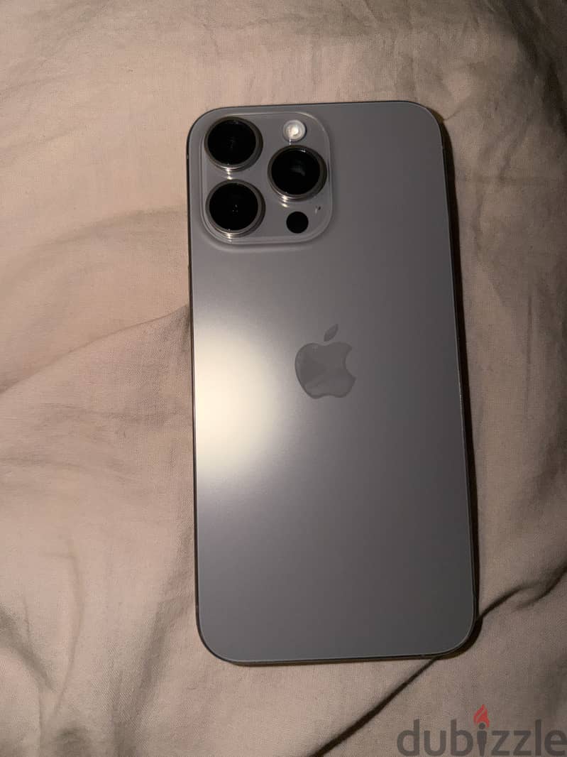 Apple - iPhone 15 Pro Max 2