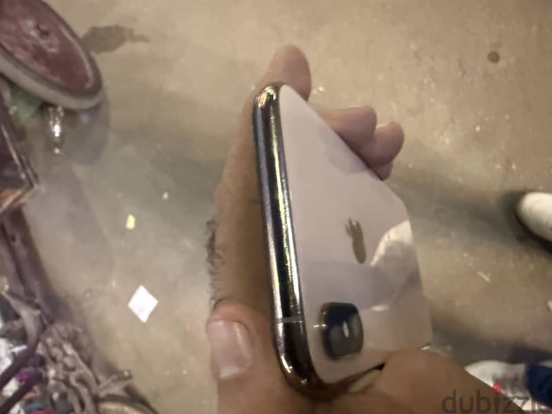 Apple - iPhone XS 2