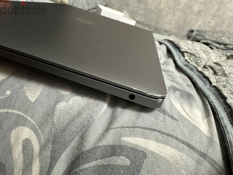 MacBook Air m1 space gray 3