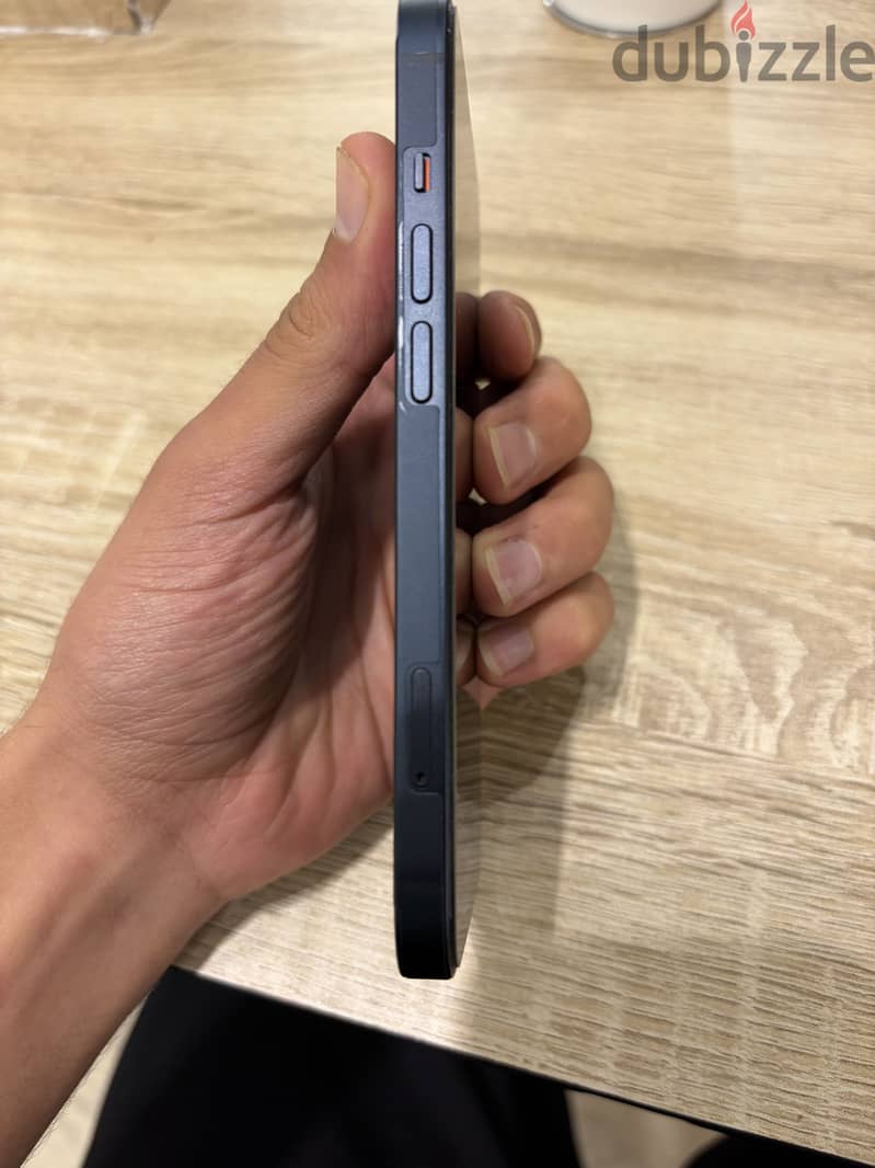 Apple - iPhone 13 5