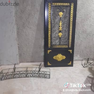 باب حديد حمايه للشقق والفيلات  hurghada blacksmith work shop