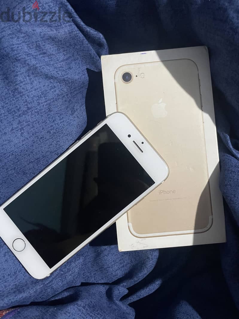 Apple - iPhone 7 2