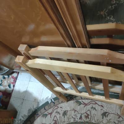 سرير اطفال