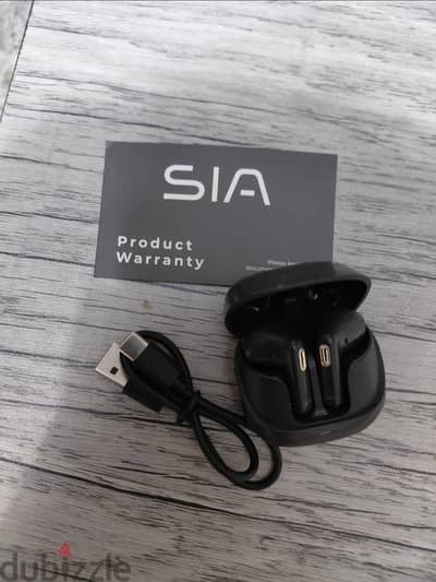 سماعة sia حالة ممتازة استعمال خفيف