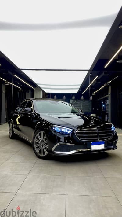 مرسيدس بنز اي E200- 2023 اعلي فئة اكسكلوسيف بحالة شاذة جدا