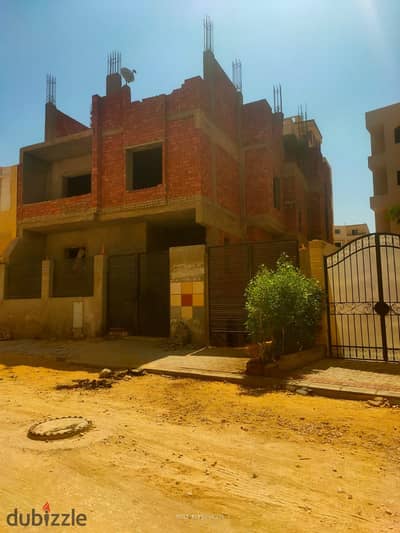 270 م عماره حتي اعمده الثاني طوب احمر الدور شقه واحده جاردينيا هايتس منطقه ص