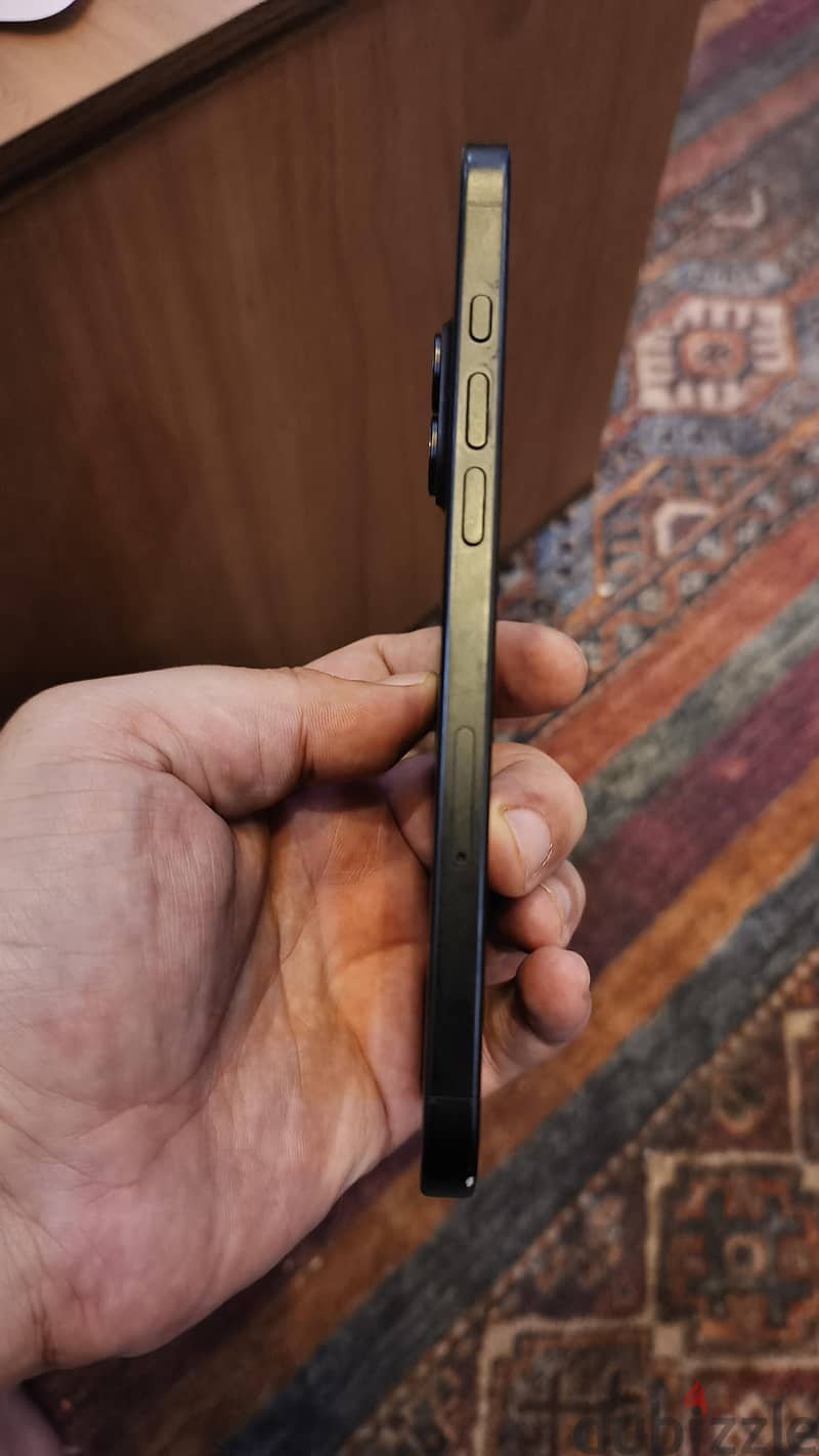 Apple - iPhone 16 Plus 2
