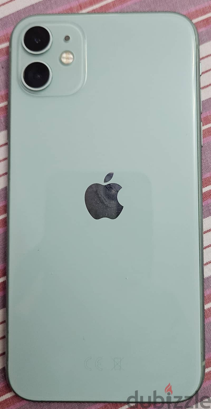 iphone 11 128 giga used 7