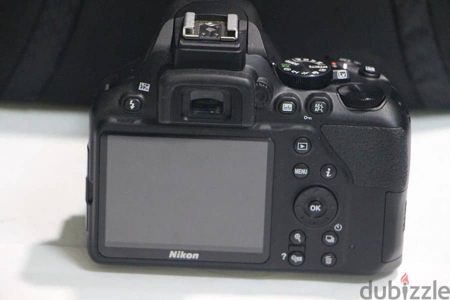 nikon d3500 like new 4