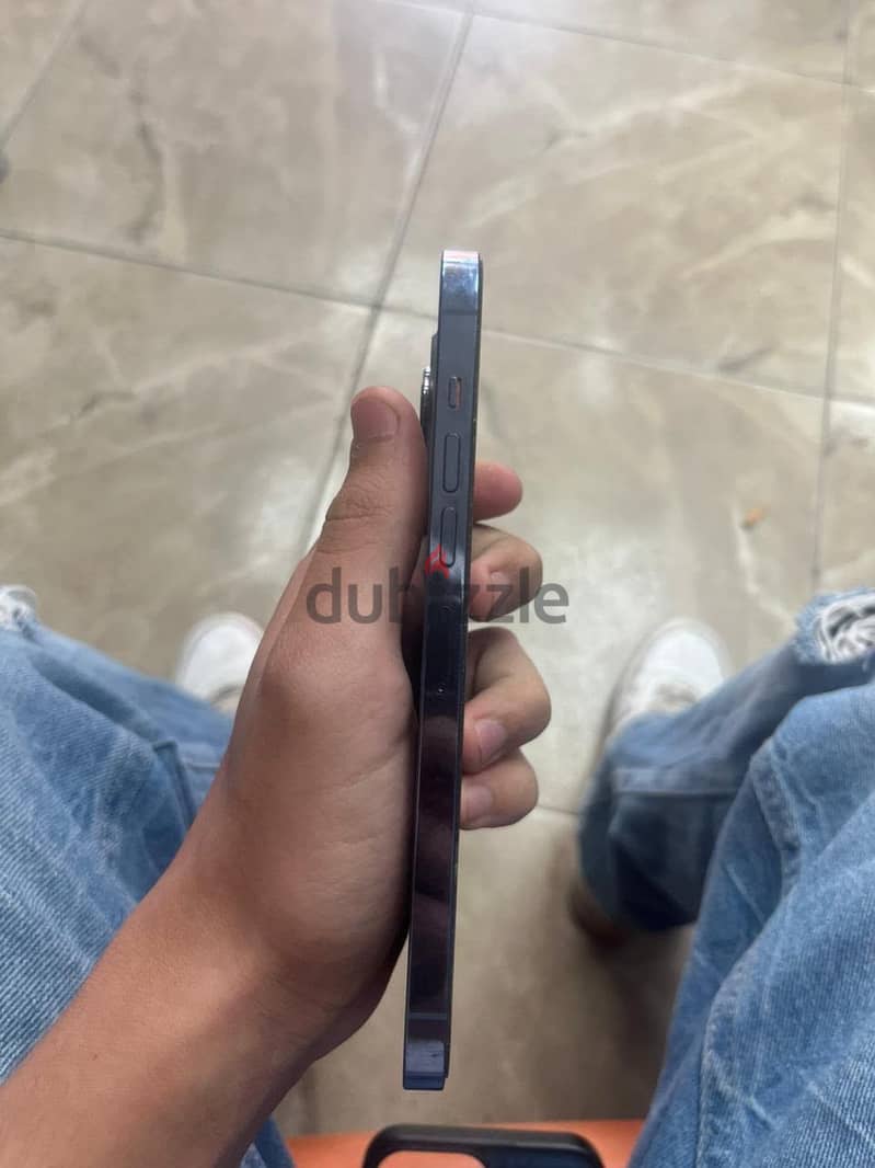 iPhone 13 Pro Max 4