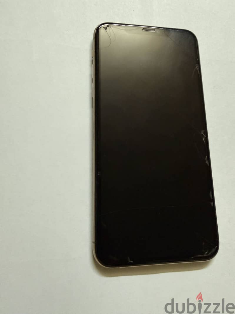 Apple - iPhone 11 Pro Max 1
