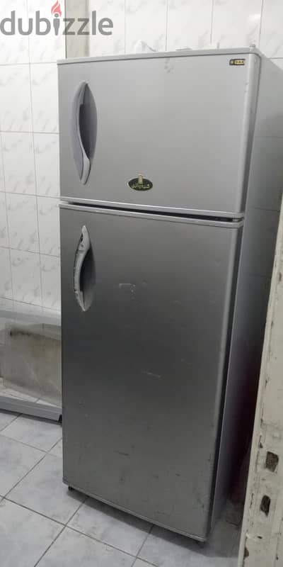 ثلاجه كريازى 12 قدم