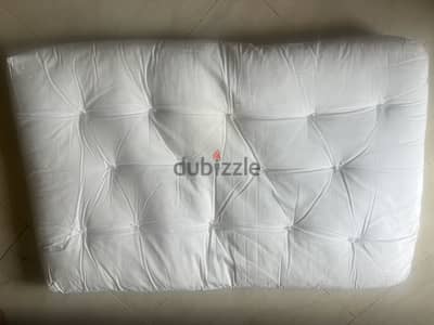 مرتبه سرير اطفال حاله ممتازه  – Excellent Condition