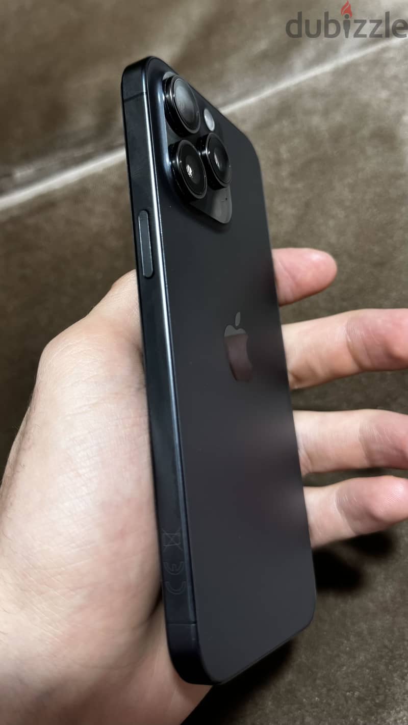 Apple - iPhone 15 Pro Max 1