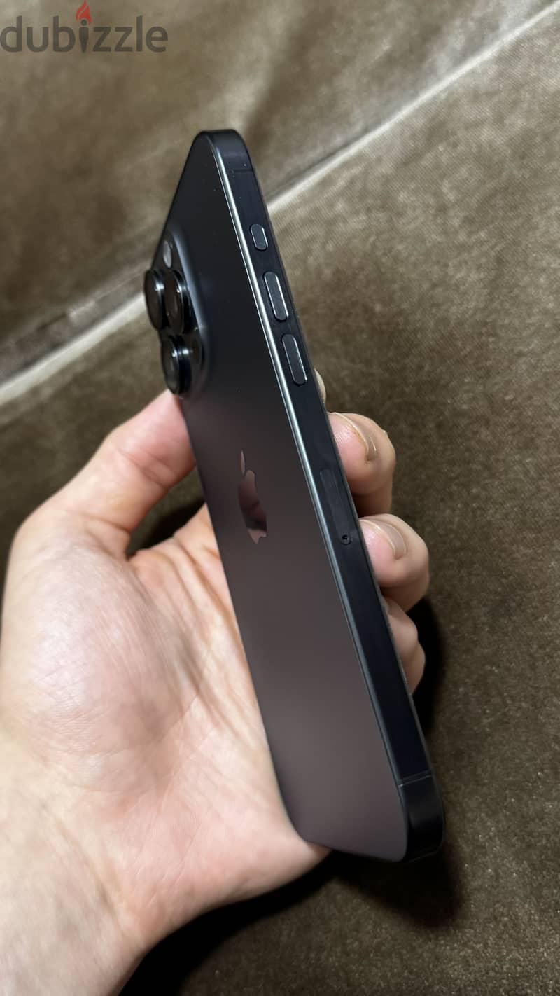 Apple - iPhone 15 Pro Max 2