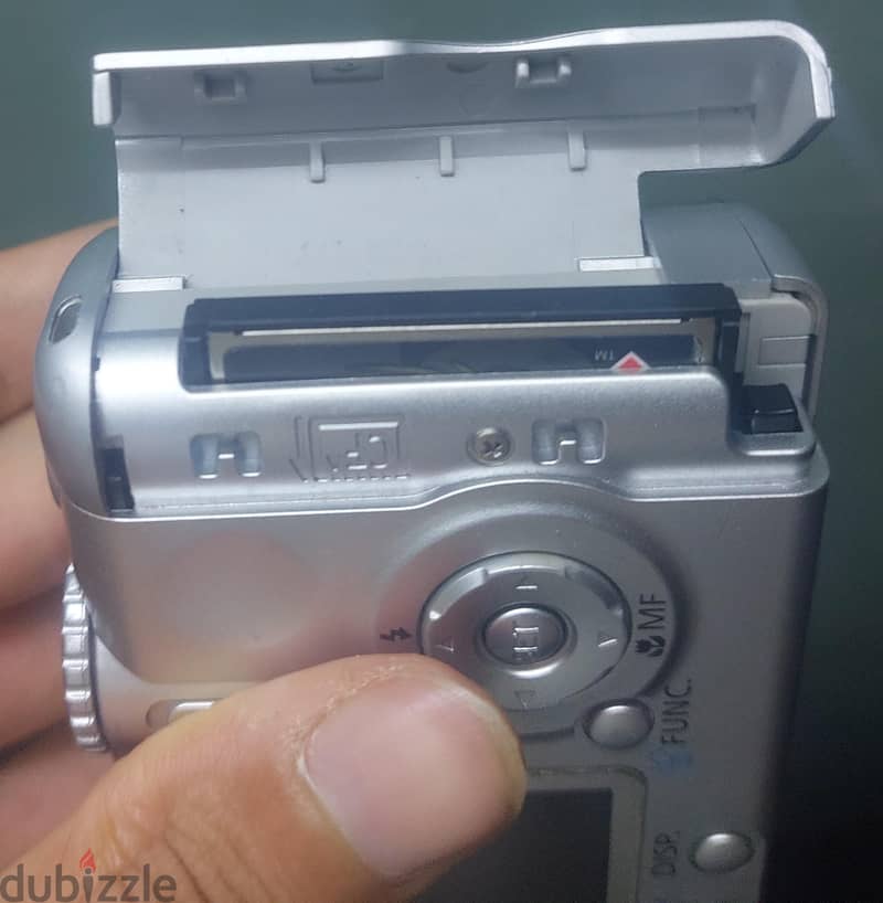 Canon PowerShot A75 3