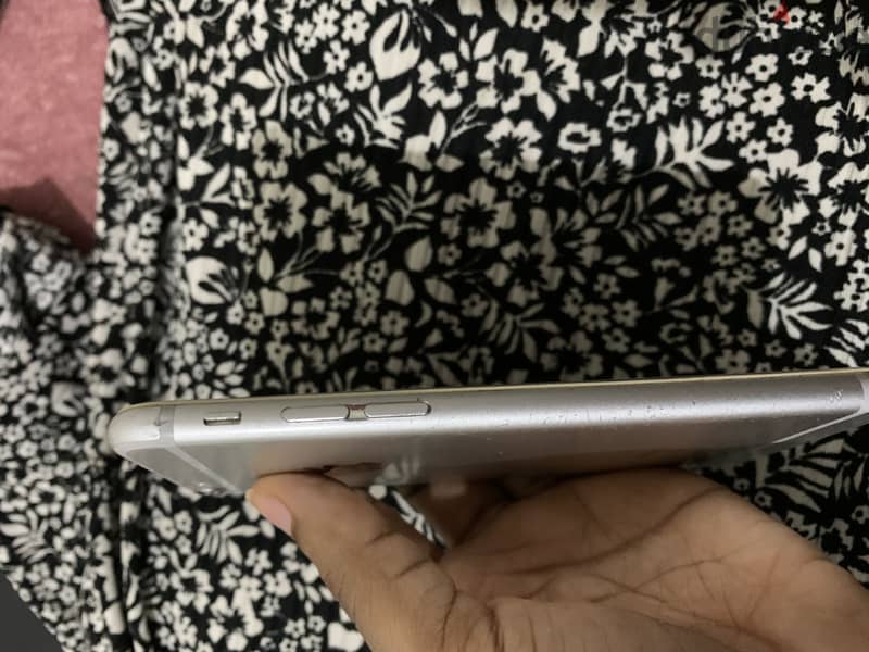 Apple - iPhone 6S 3